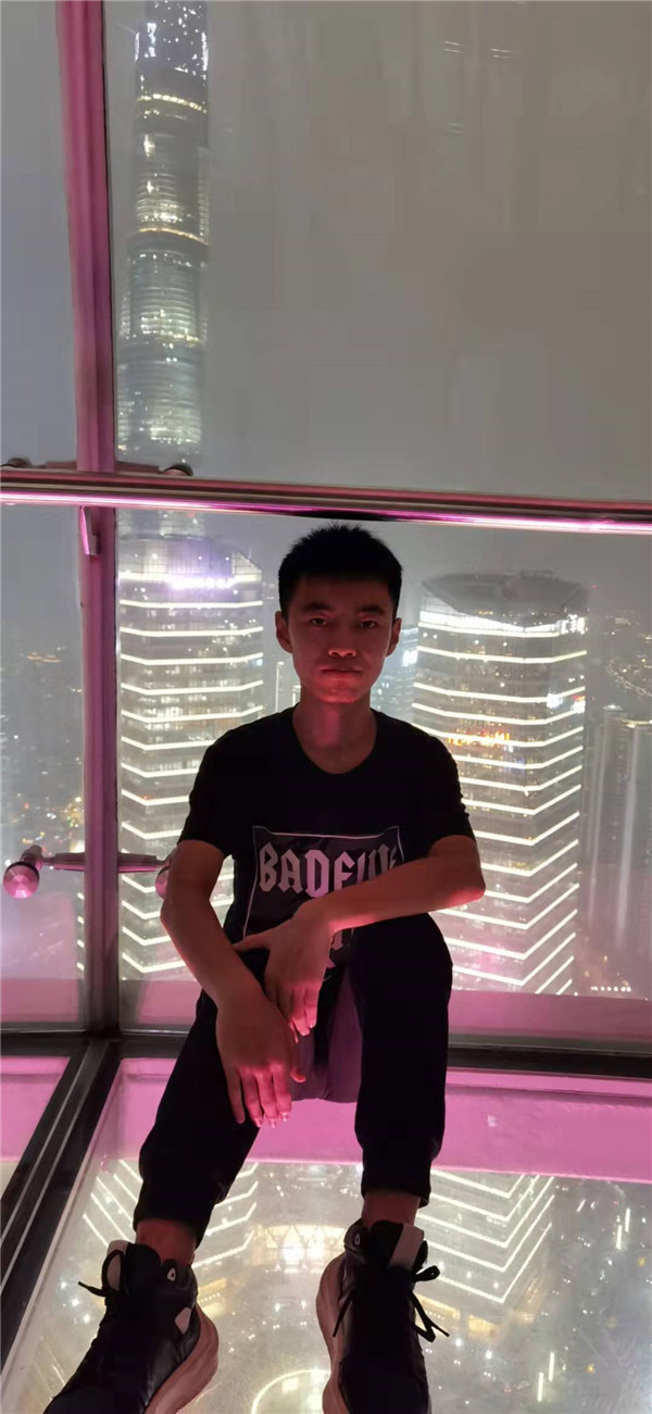 郝莱腾.jpg